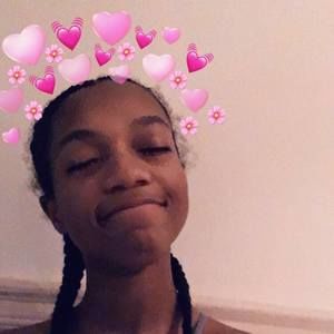 Meet your Posher, Kaitlyn